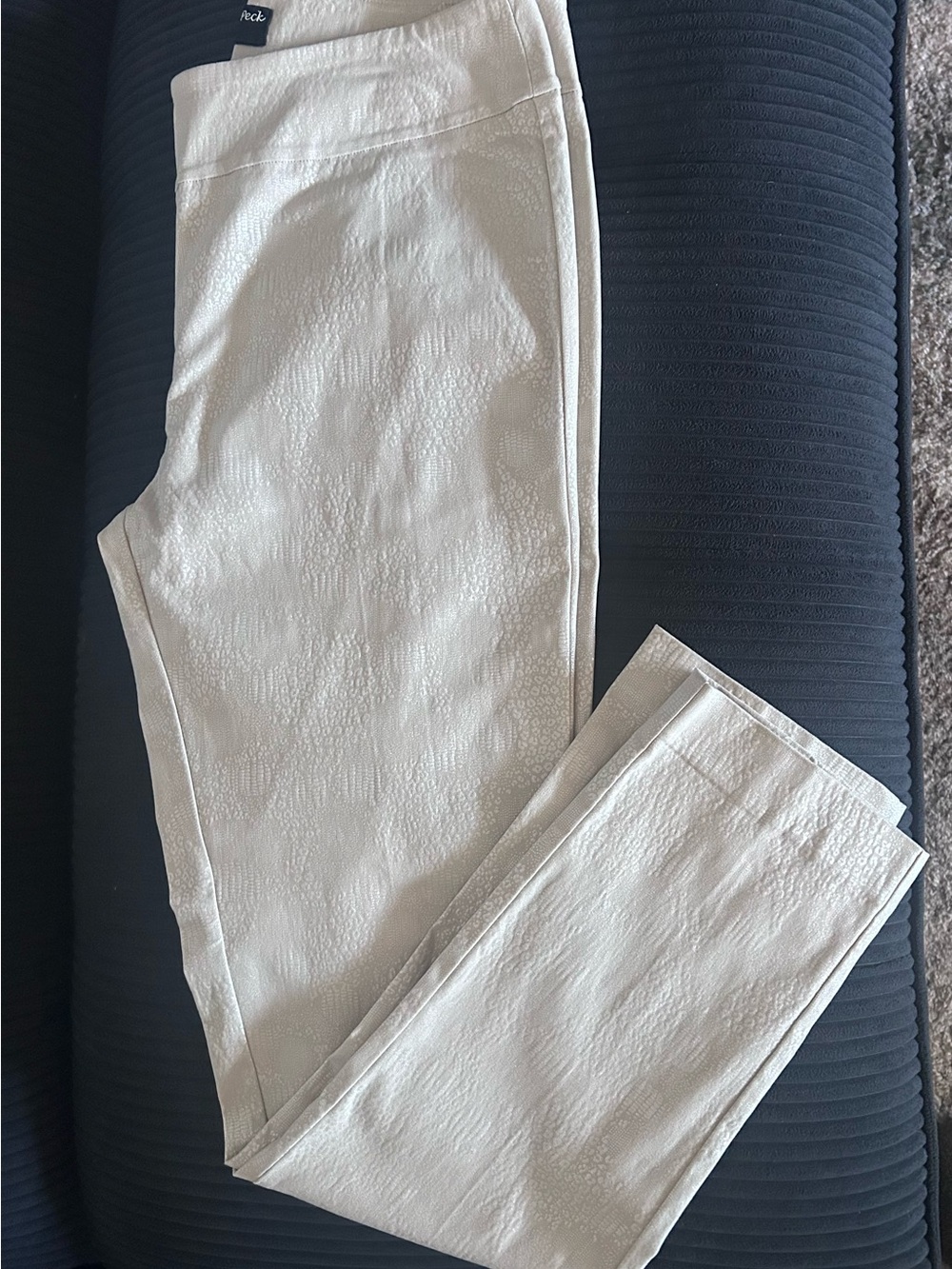 Peck & Peck light beige patterned pants